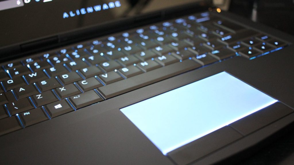 Alienware 13 R3 Review - Holy OLED! | TheSixthAxis