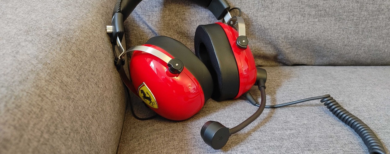 T.Racing Thrustmaster Headset TheSixthAxis Ferrari Scuderia Edition Gaming | Review