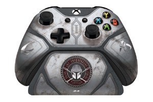 The Mandalorian Xbox controller is very expensive and it doesn’t have a share button